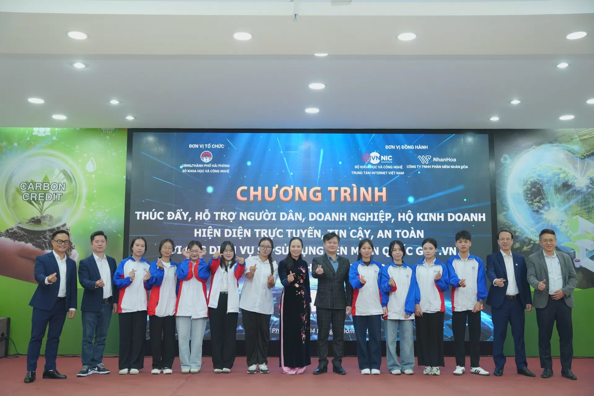 Tạp chí KHCN Việt Nam: Hải Phòng hướng tới xã hội số toàn diện với “Hiện diện trực tuyến tin cậy, an toàn với tên miền .vn”