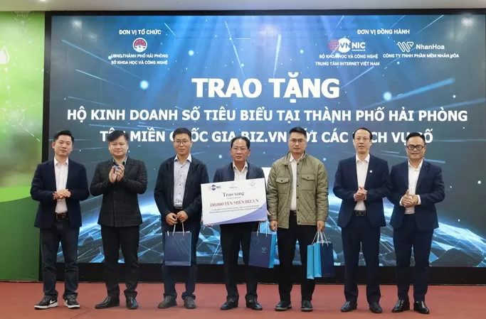 Vietnamnet: Cung cấp miễn phí gói giải pháp hỗ trợ hộ kinh doanh hiện diện trực tuyến